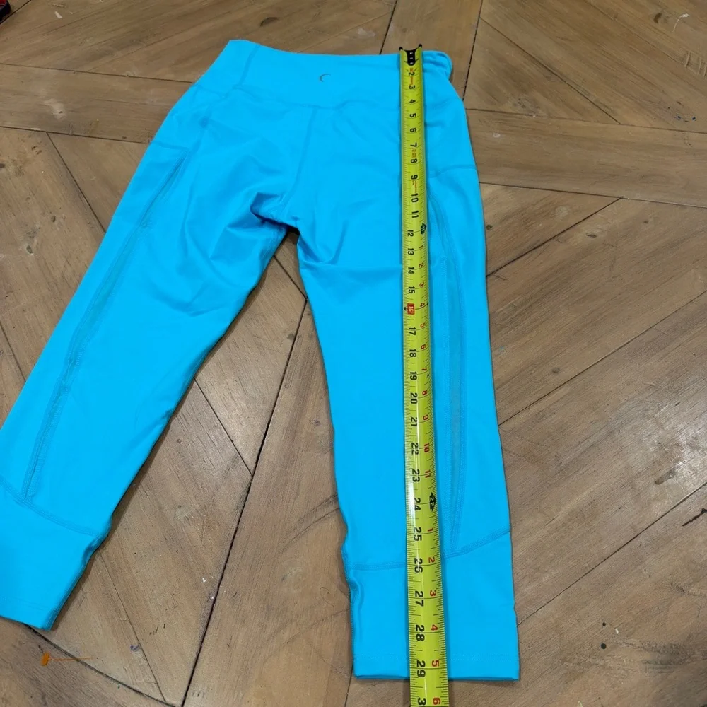 ZYIA Turquoise Mesh High Rise Capri Leggings Size 4 NWT - Picture 7 of 8
